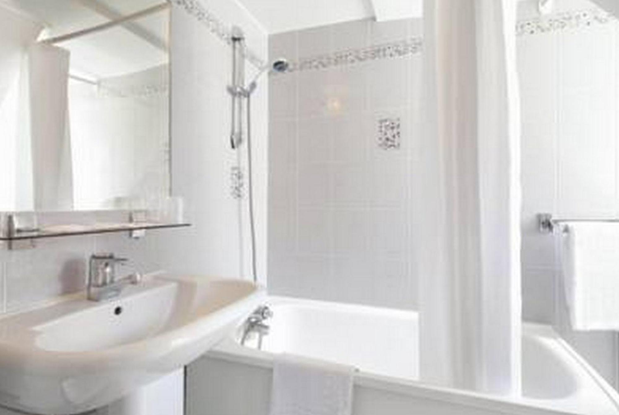 Saint Roch 2* Parigi